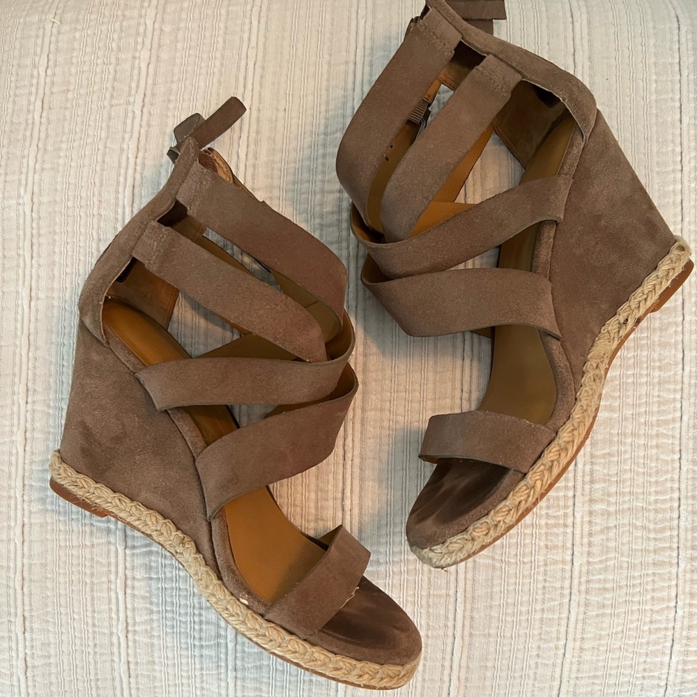 Dolce Vita Keep Kova Wedges - Picture 2 of 8
